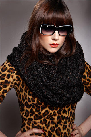 Paula Bianco Chunky Glam Infinity Scarf in Black